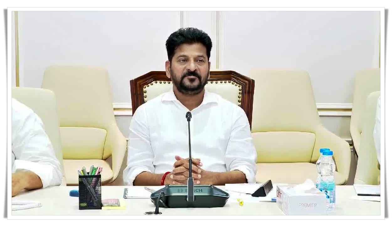 కేబినెట్ విస్తరణపై చర్చ.. దిల్లీకి సీఎం రేవంత్ రెడ్డి