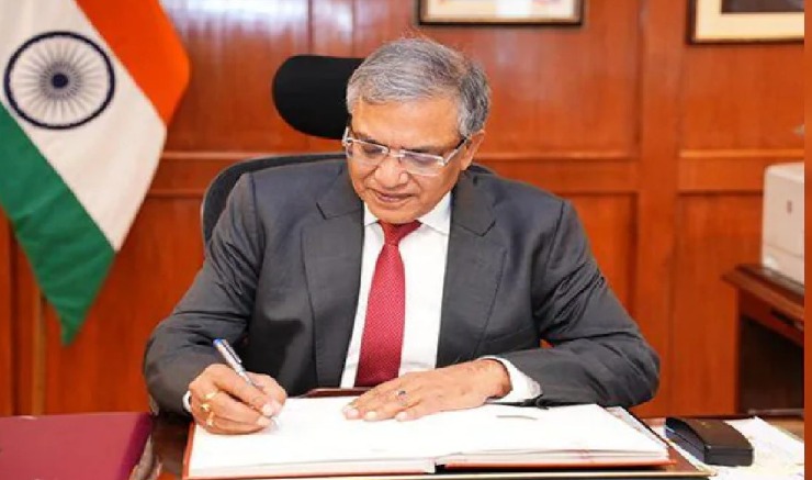 CEC: సీఈసీగా బాధ్యతలు స్వీకరించిన జ్ఞానేశ్ కుమార్