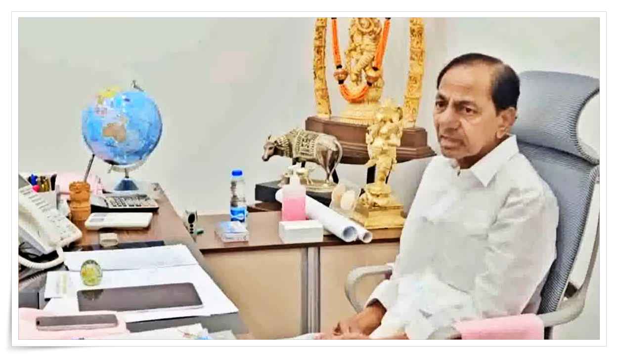 కేసీఆర్​కు షాక్.. కాళేశ్వరం విచారణ కమిషన్​ నోటీసులు