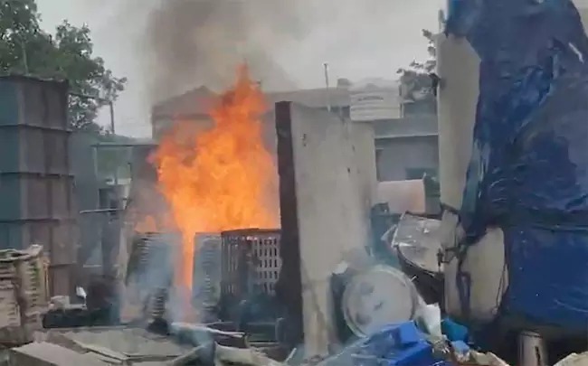 Sangareddy: సంగారెడ్డి జిల్లాలో ఘోరం.. పరిశ్రమలో రియాక్టర్ పేలి 10 మంది మృతి