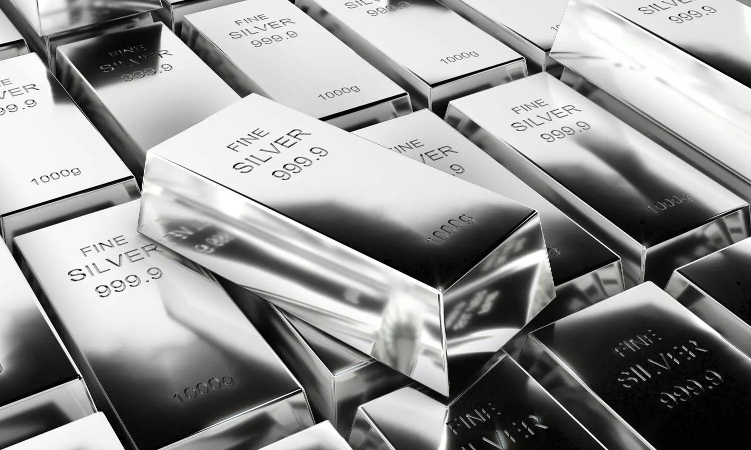 Silver Price Today: ఈసారి వెండి వంతు.. ఆల్ టైమ్ రికార్డుకు చేరిన సిల్వర్ రేటు